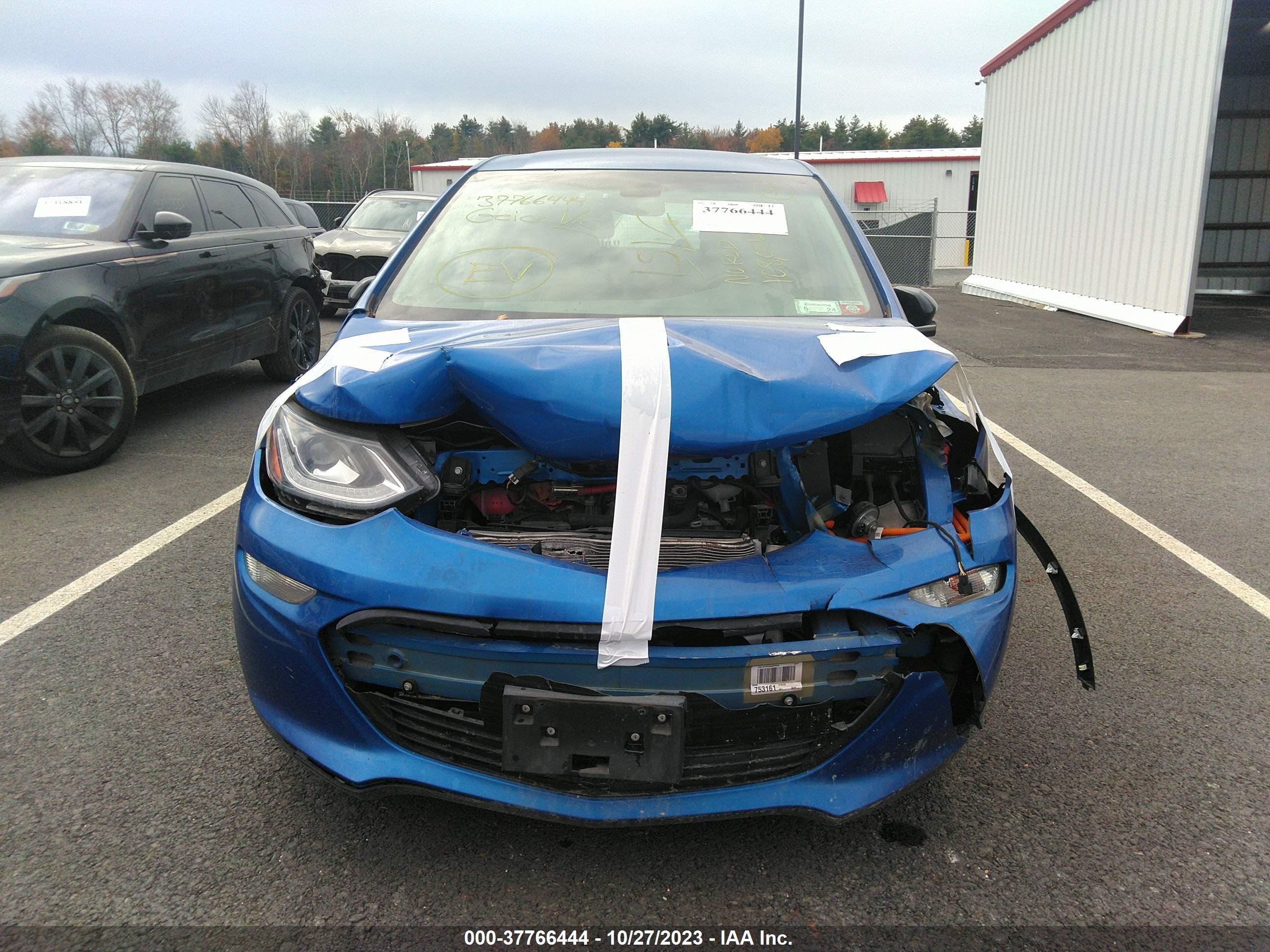 Photo 11 VIN: 1G1FW6S03J4114716 - CHEVROLET BOLT EUV 