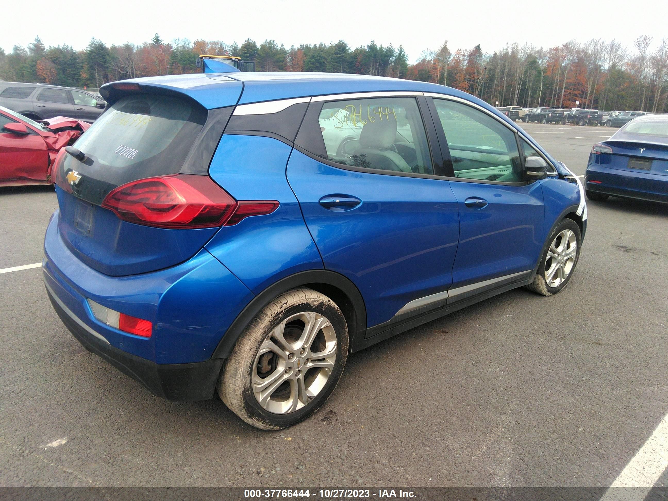 Photo 3 VIN: 1G1FW6S03J4114716 - CHEVROLET BOLT EUV 