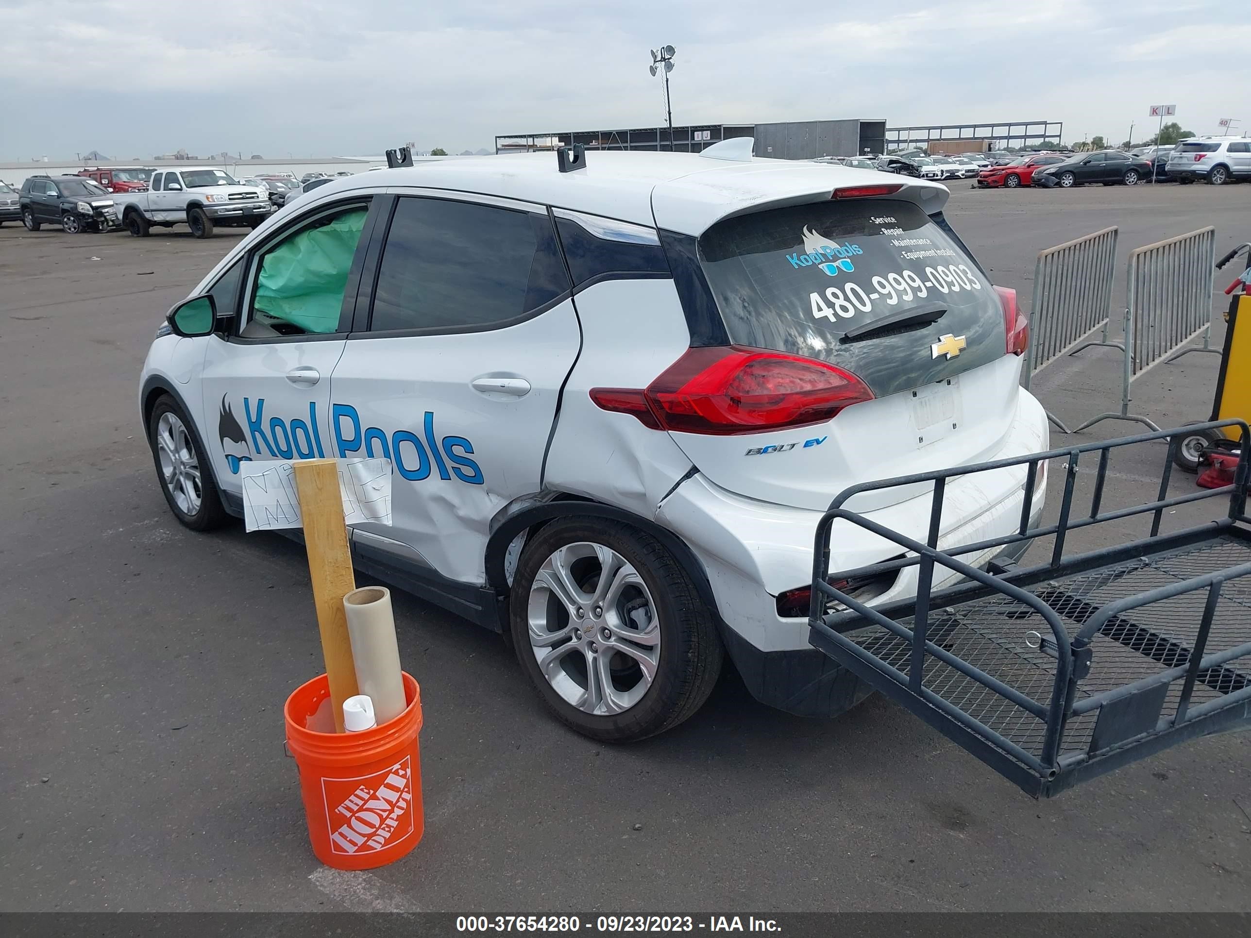 Photo 5 VIN: 1G1FW6S08H4138214 - CHEVROLET BOLT 