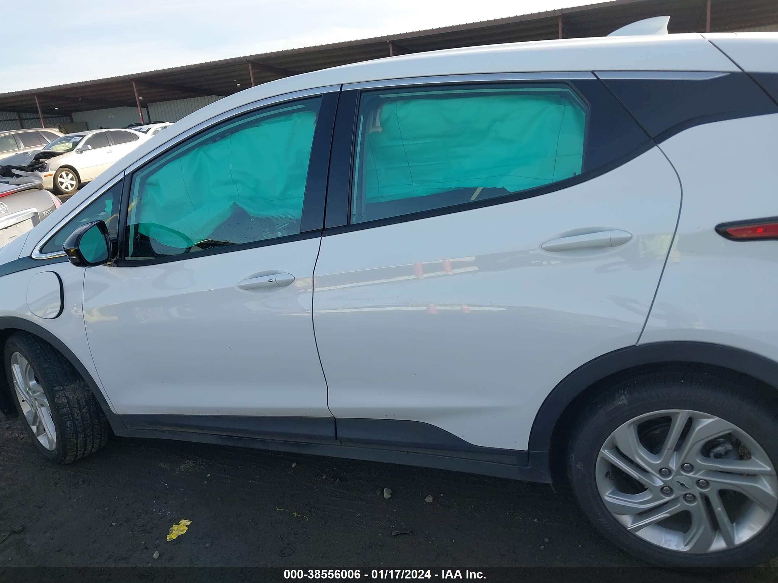 Photo 13 VIN: 1G1FW6S0XN4101239 - CHEVROLET BOLT EUV 