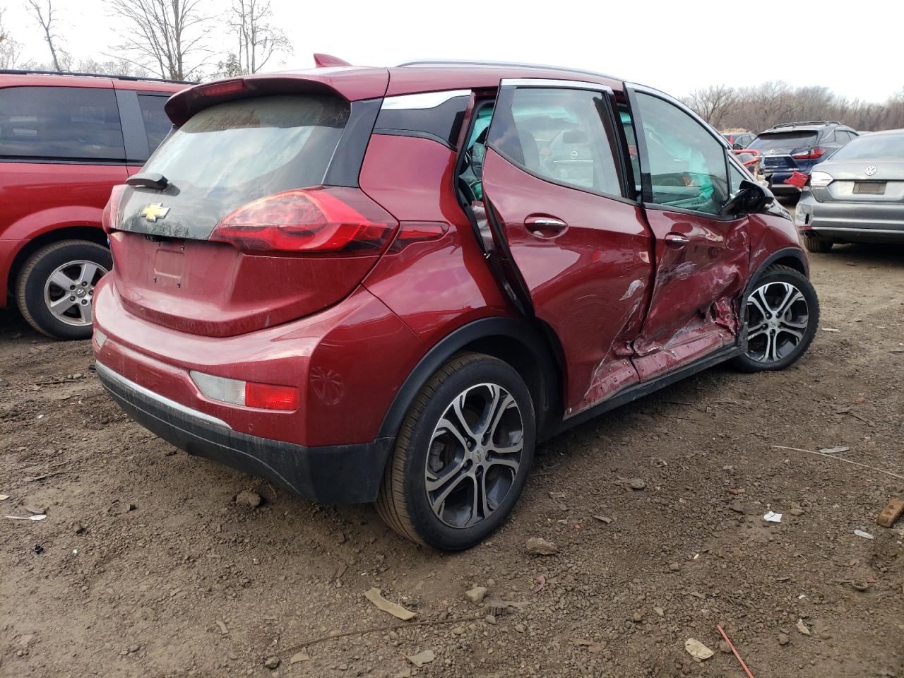 Photo 2 VIN: 1G1FX6S00J4140056 - CHEVROLET BOLT 