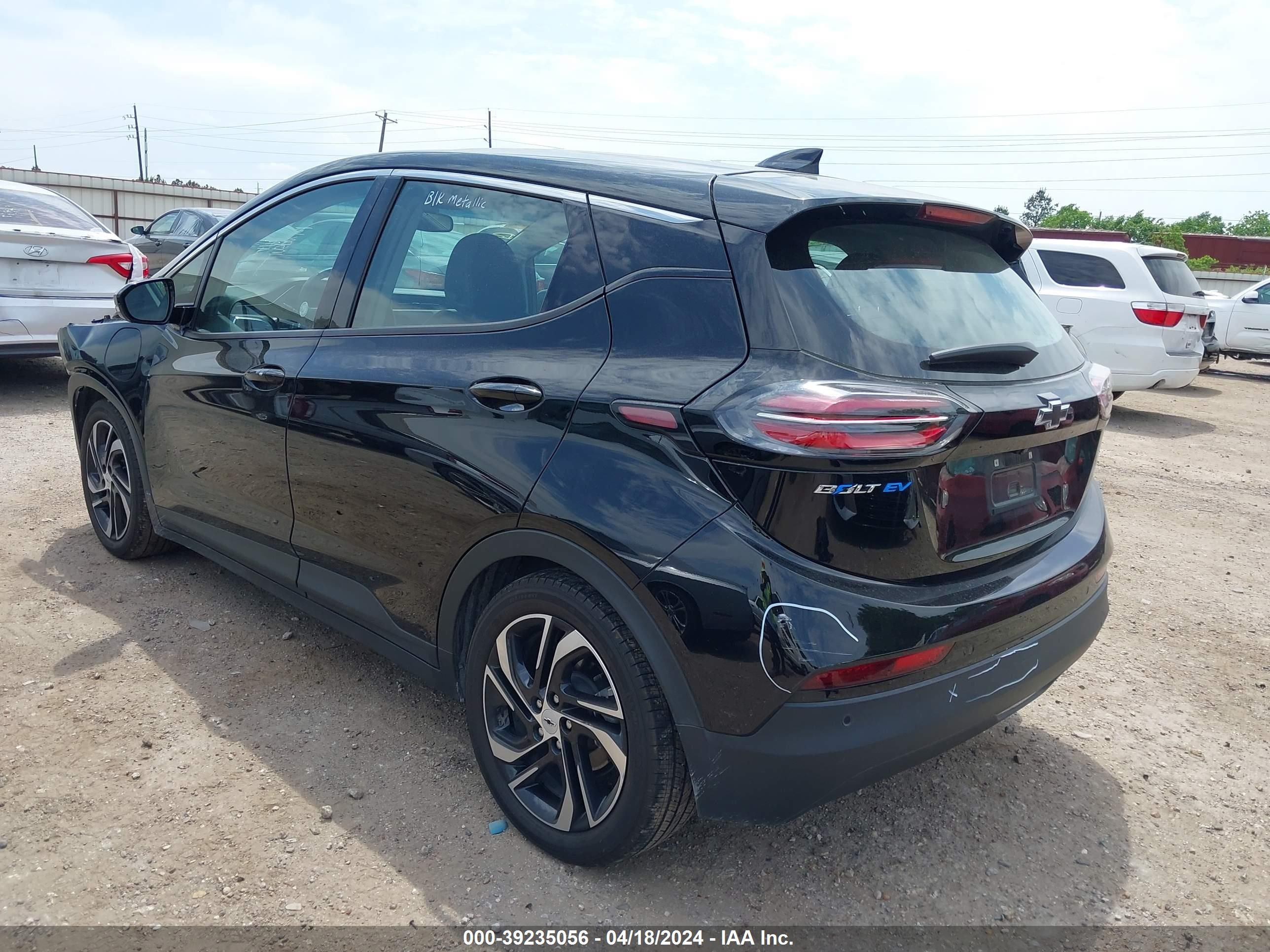 Photo 2 VIN: 1G1FX6S01P4143654 - CHEVROLET BOLT EUV 