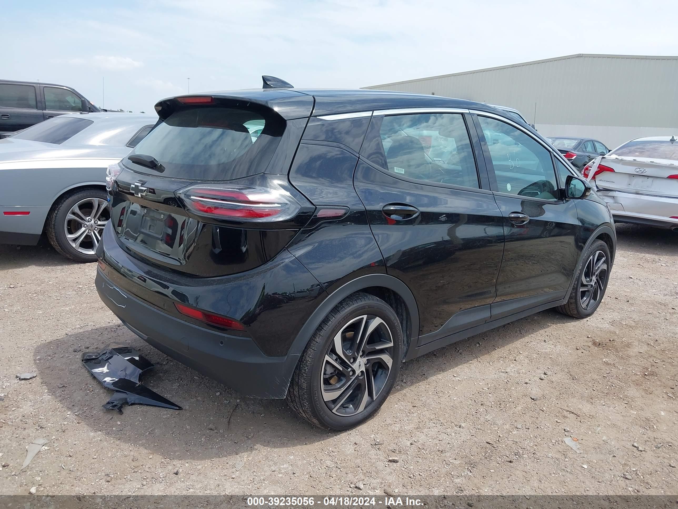 Photo 3 VIN: 1G1FX6S01P4143654 - CHEVROLET BOLT EUV 