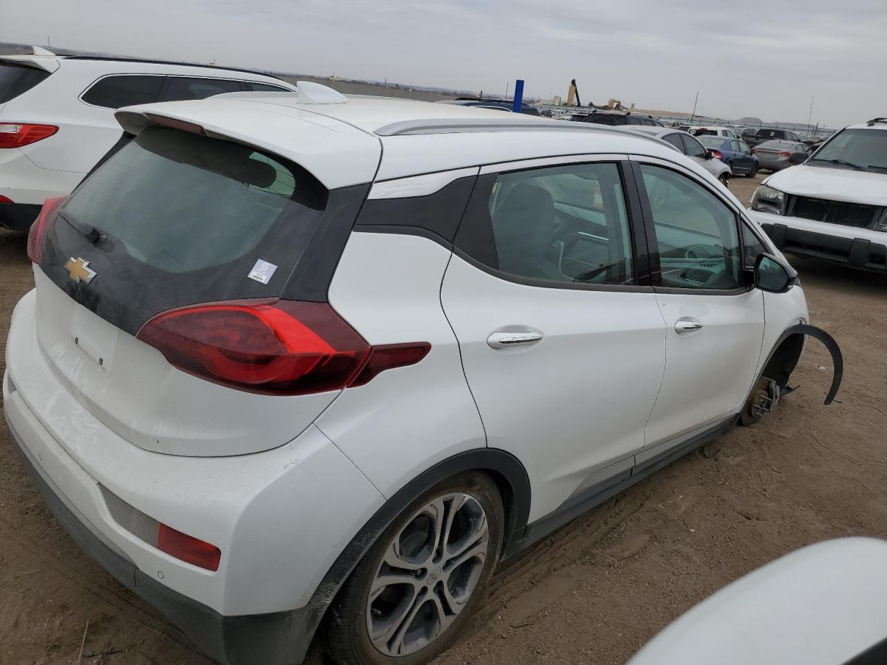 Photo 2 VIN: 1G1FX6S05H4159020 - CHEVROLET BOLT 