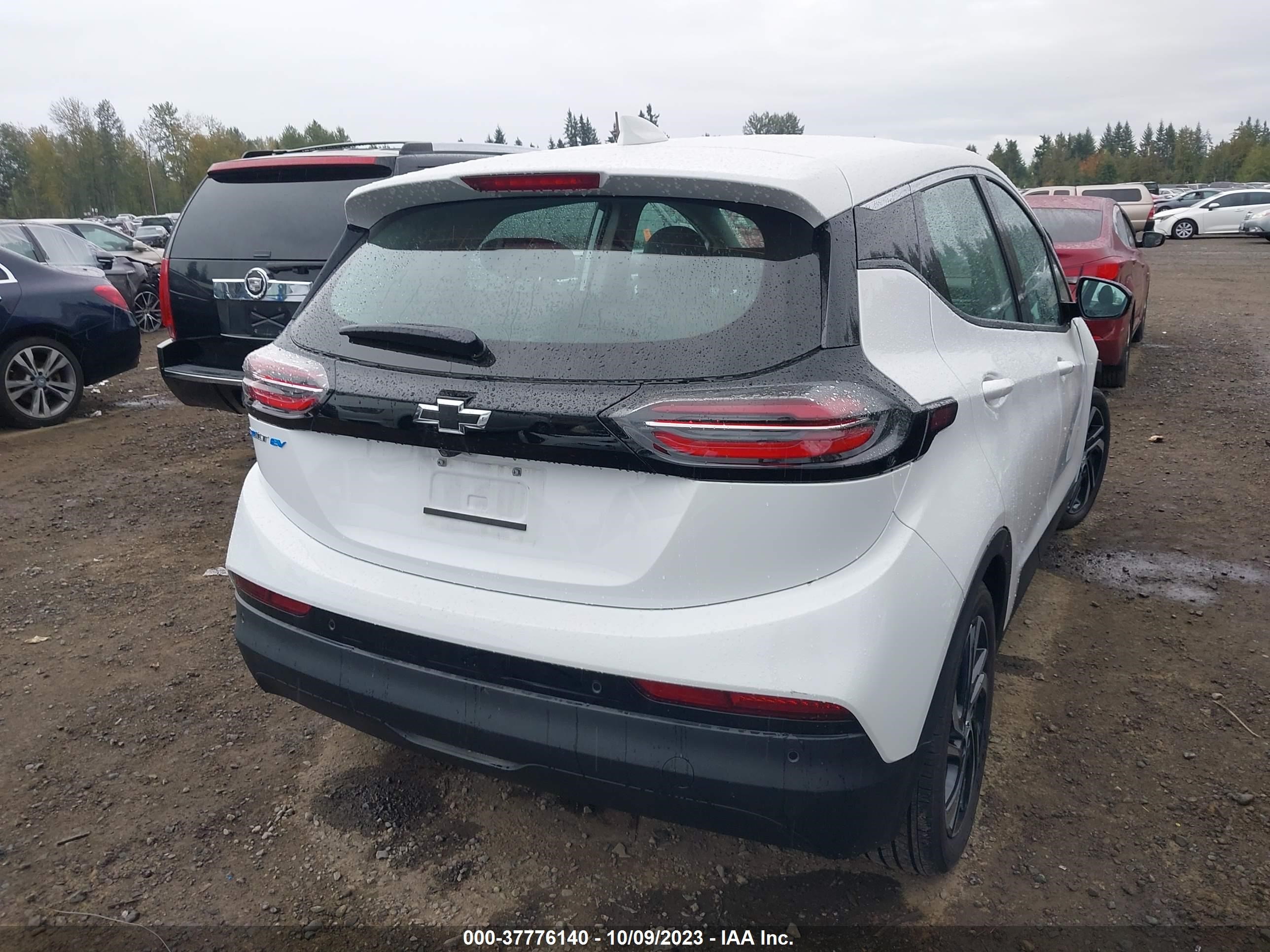 Photo 3 VIN: 1G1FX6S05P4119471 - CHEVROLET BOLT 