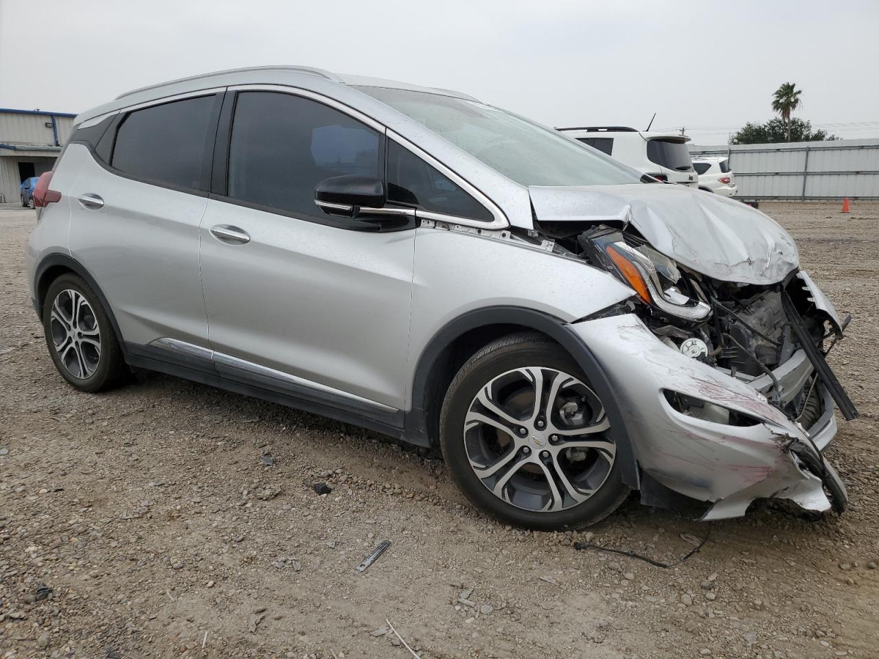 Photo 3 VIN: 1G1FX6S06H4177428 - CHEVROLET BOLT 