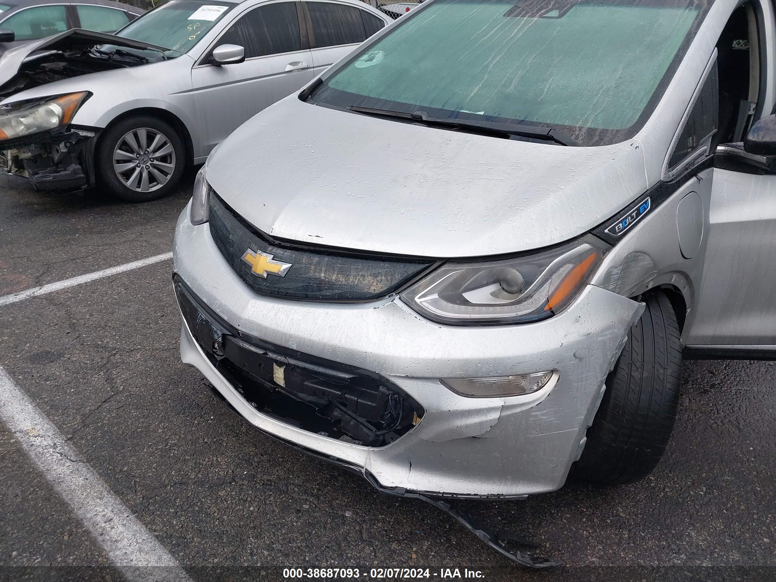 Photo 9 VIN: 1G1FX6S07H4154367 - CHEVROLET BOLT EUV 