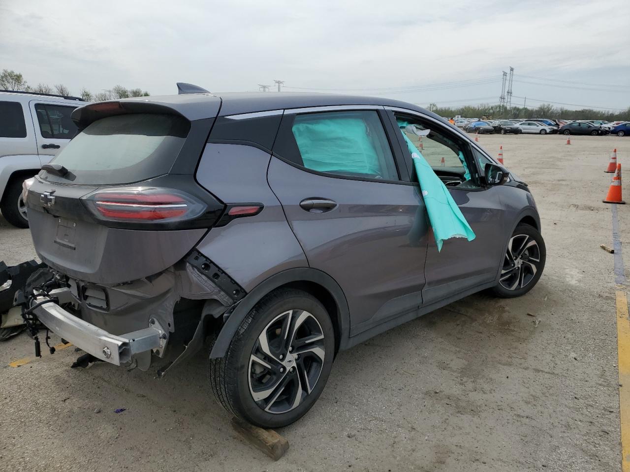 Photo 2 VIN: 1G1FX6S07P4156943 - CHEVROLET BOLT 