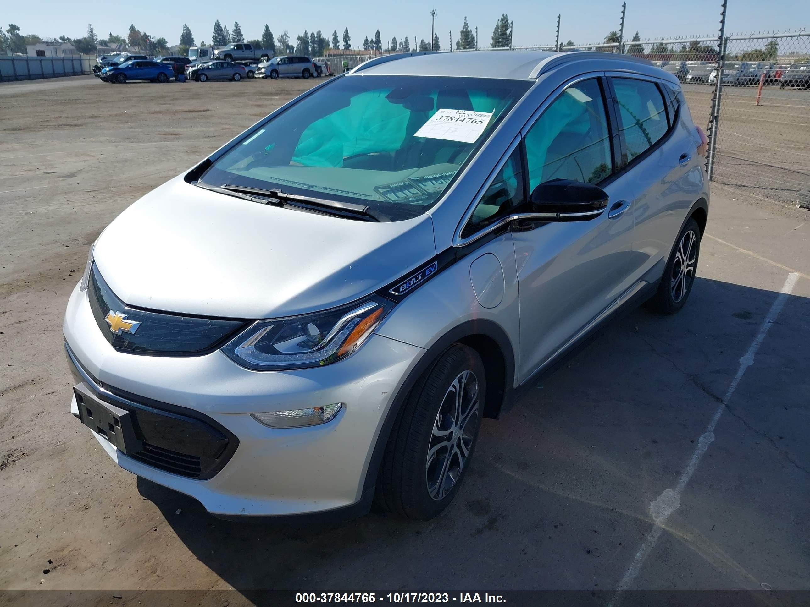 Photo 1 VIN: 1G1FX6S08H4149002 - CHEVROLET BOLT EUV 