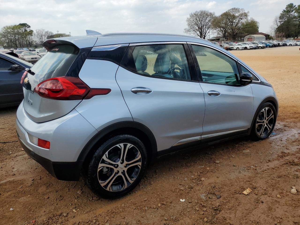 Photo 2 VIN: 1G1FX6S0XH4183927 - CHEVROLET BOLT 