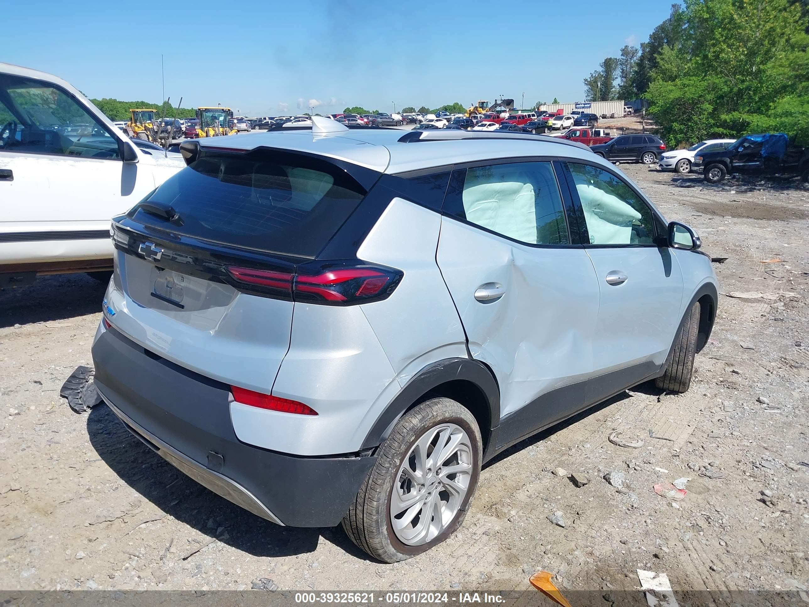 Photo 3 VIN: 1G1FY6S00P4132903 - CHEVROLET BOLT EUV 