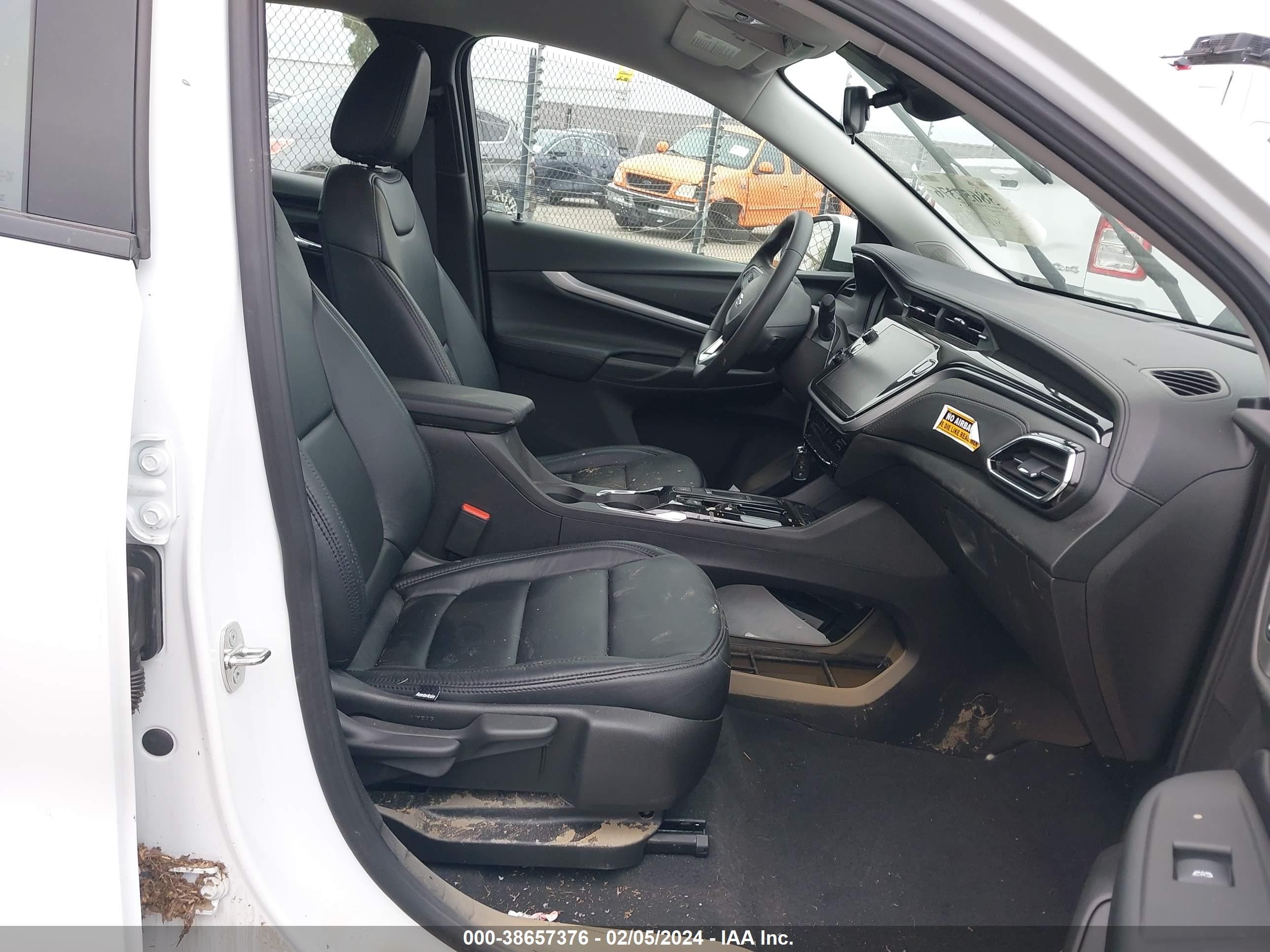 Photo 4 VIN: 1G1FY6S02P4181911 - CHEVROLET BOLT EUV 