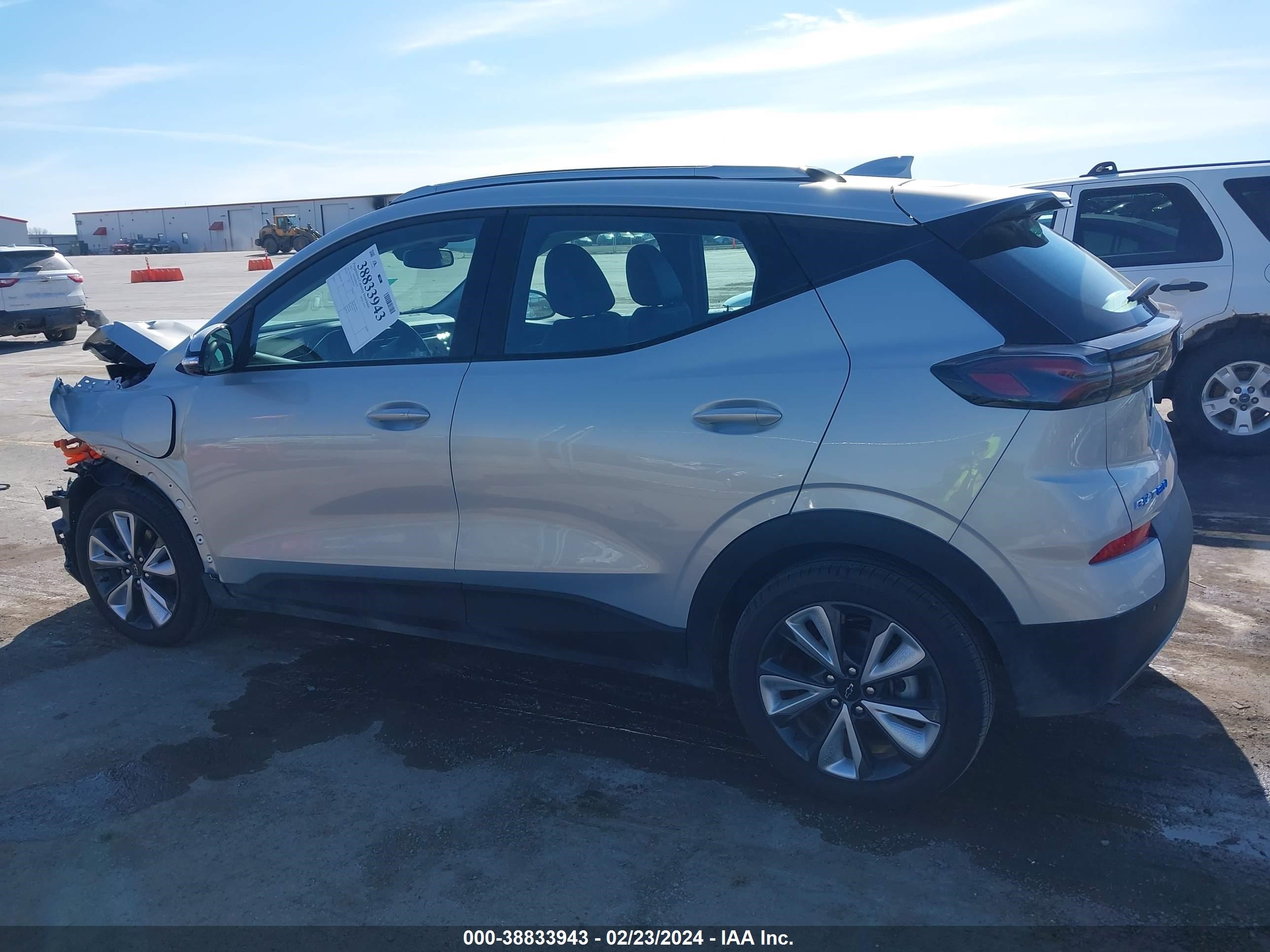 Photo 13 VIN: 1G1FY6S02P4205348 - CHEVROLET BOLT EUV 