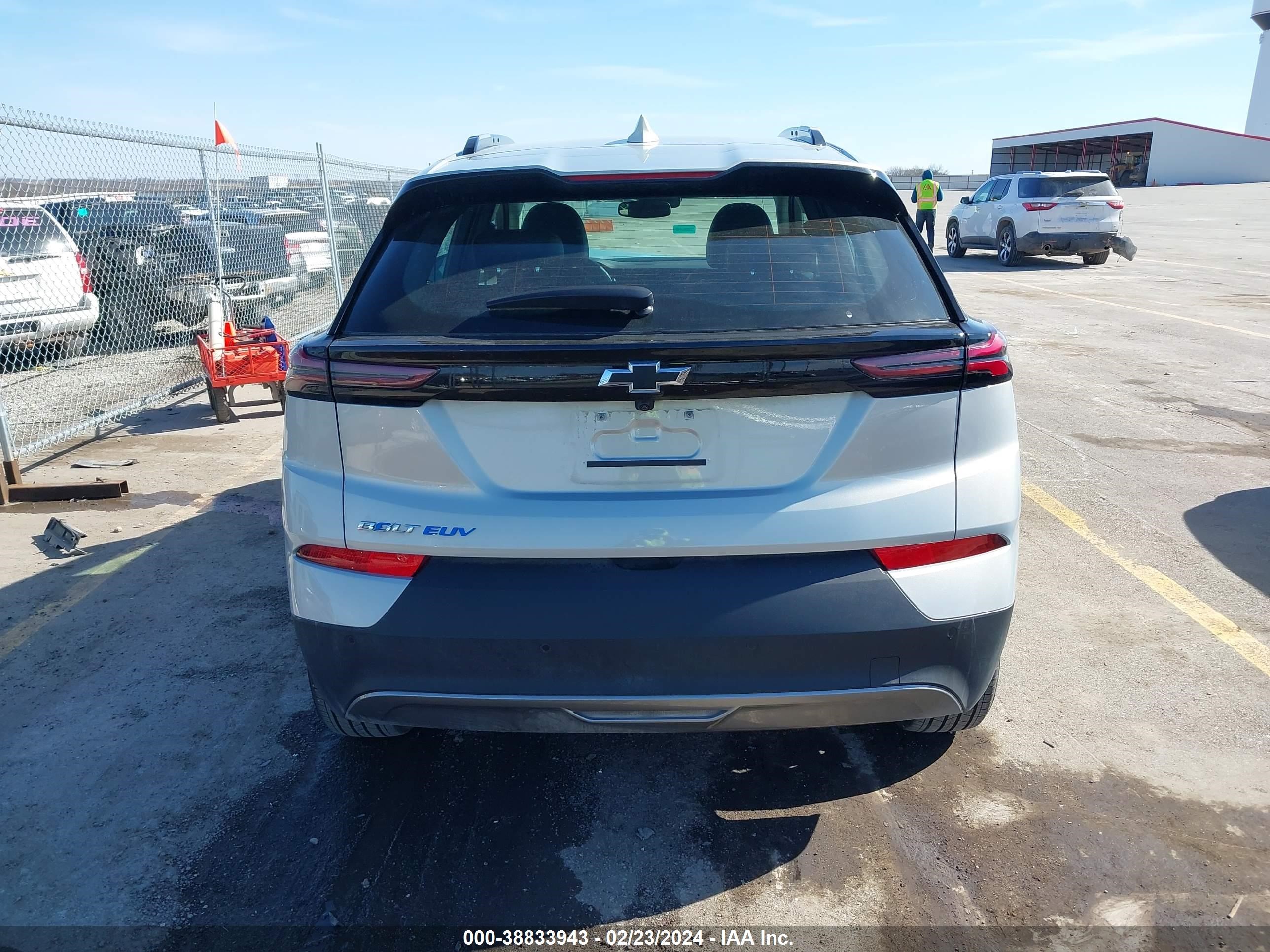 Photo 15 VIN: 1G1FY6S02P4205348 - CHEVROLET BOLT EUV 