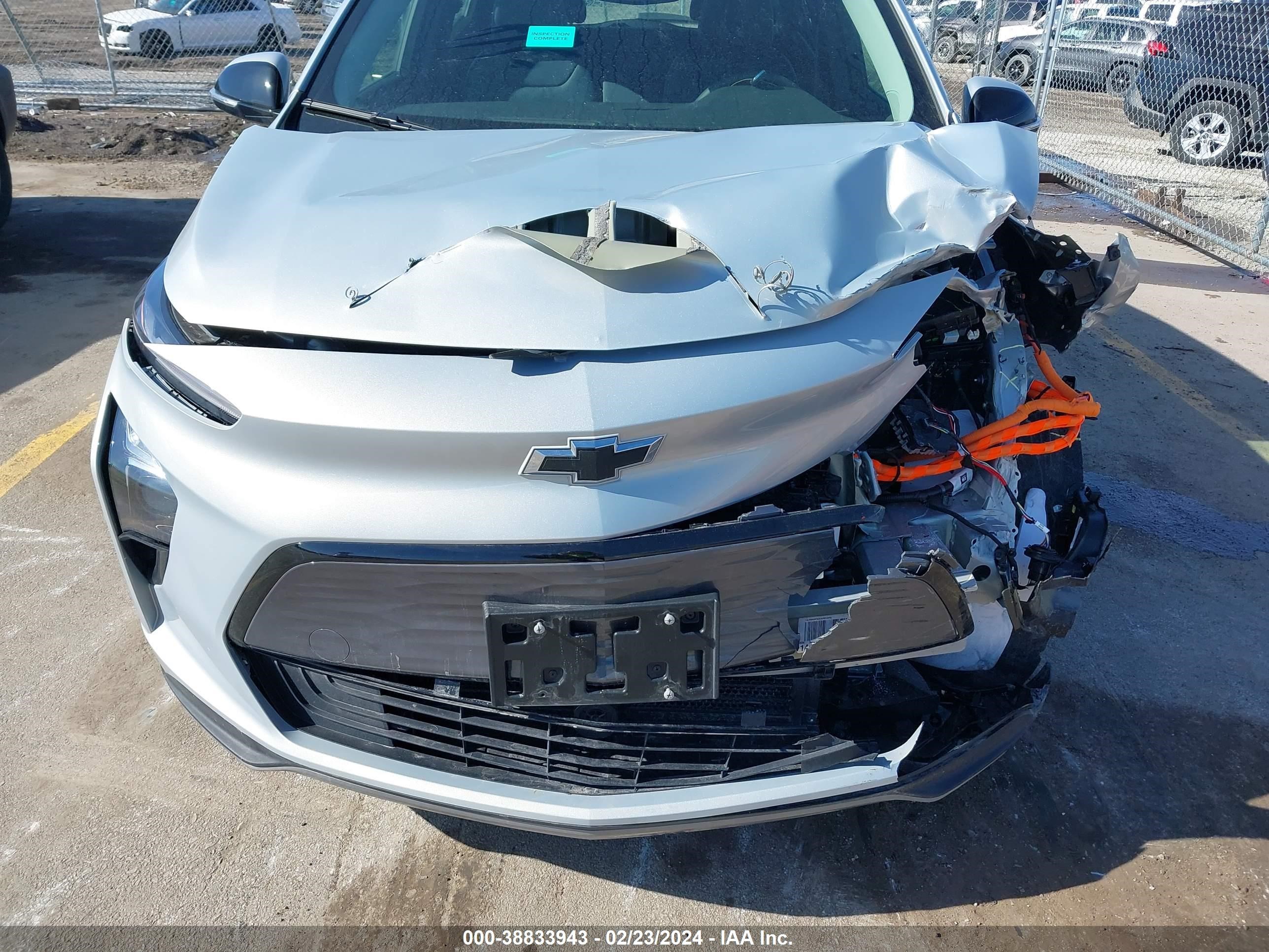 Photo 5 VIN: 1G1FY6S02P4205348 - CHEVROLET BOLT EUV 