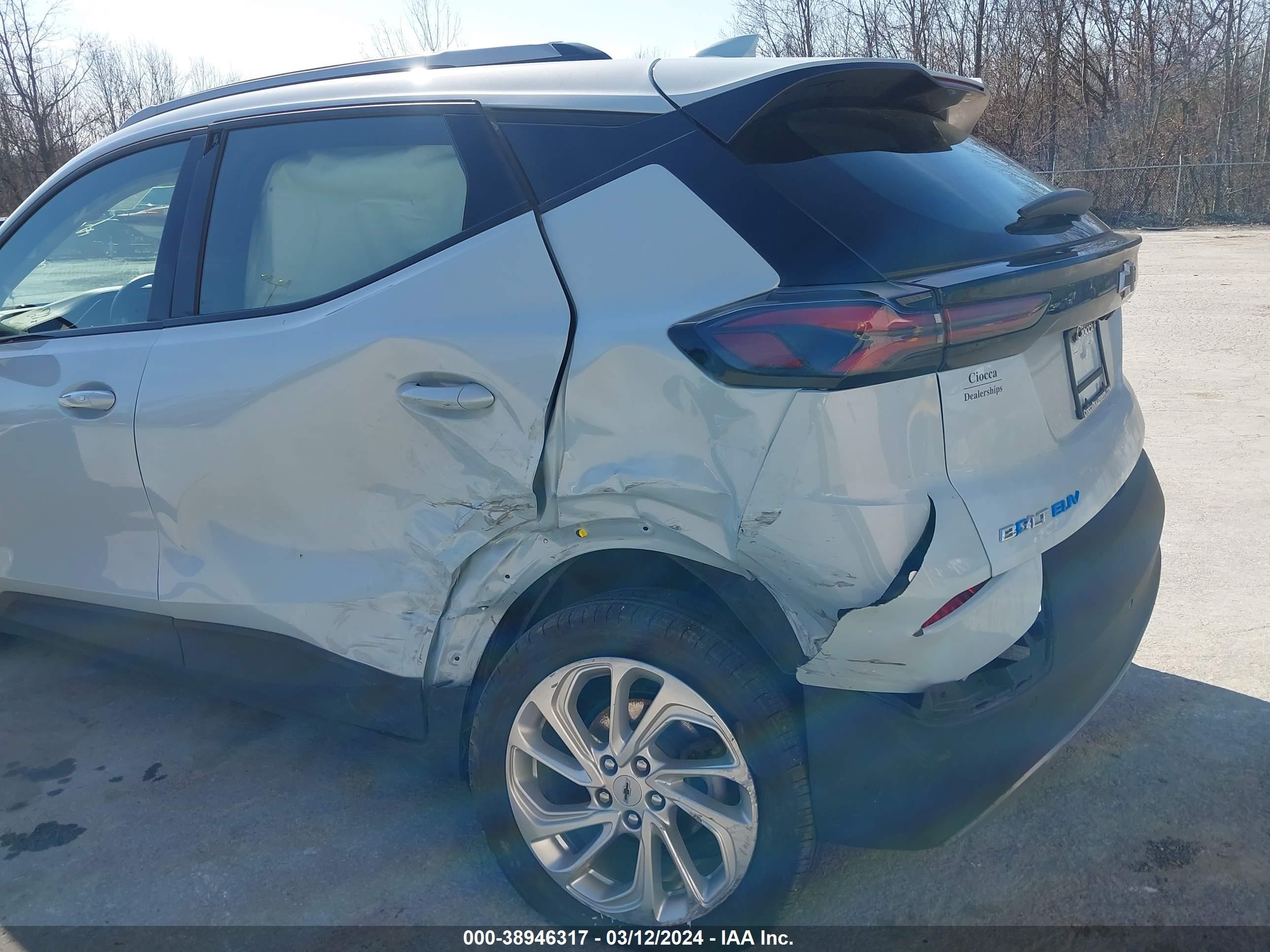 Photo 5 VIN: 1G1FY6S03P4121197 - CHEVROLET BOLT EUV 