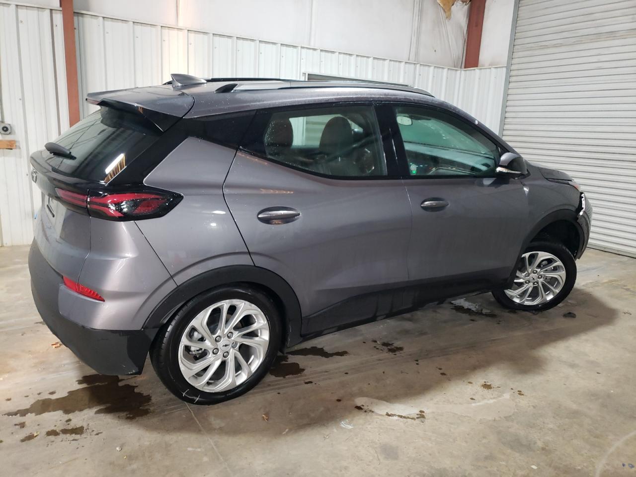 Photo 2 VIN: 1G1FY6S03P4153213 - CHEVROLET BOLT 