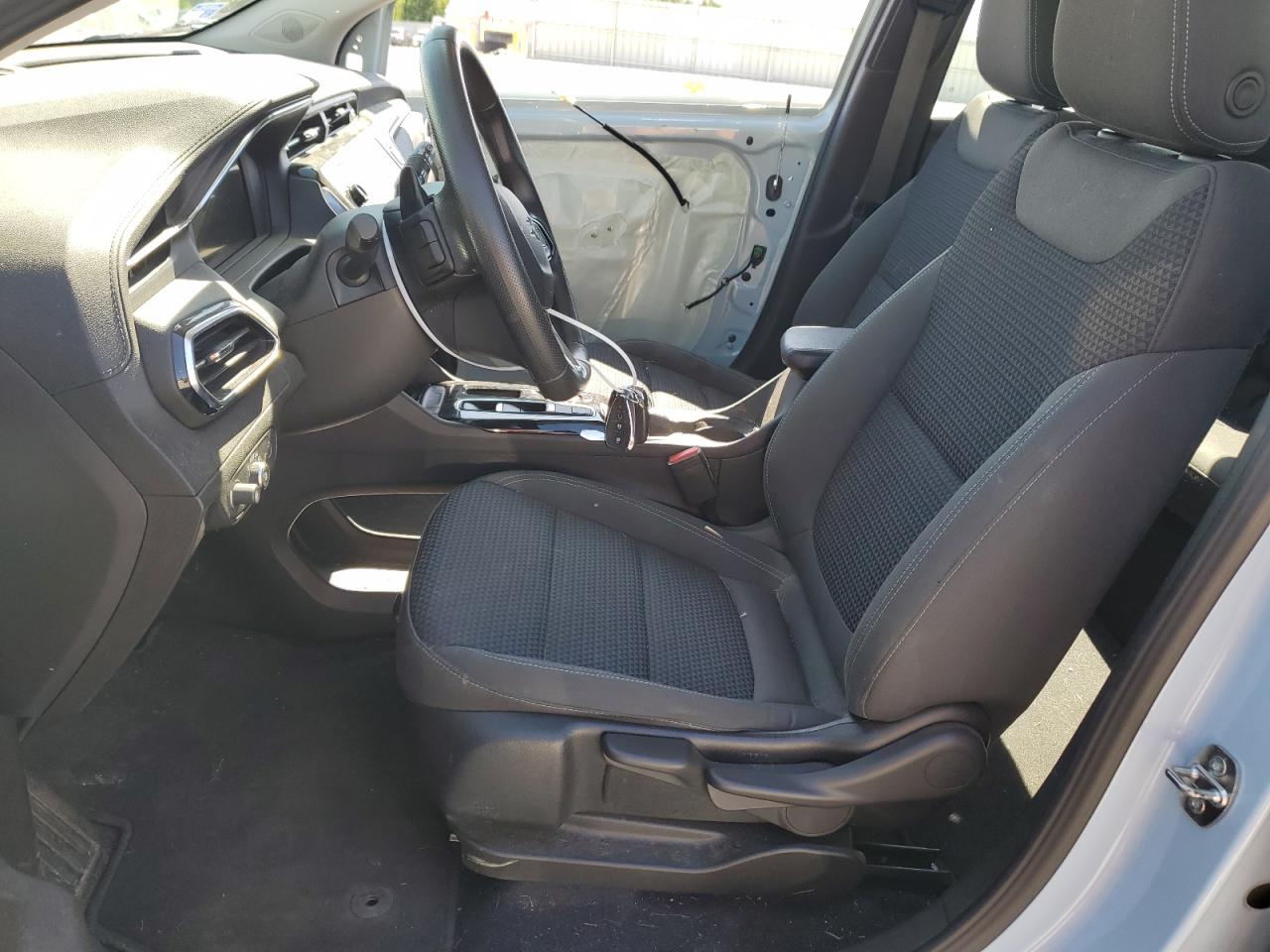 Photo 6 VIN: 1G1FY6S04P4107373 - CHEVROLET BOLT 