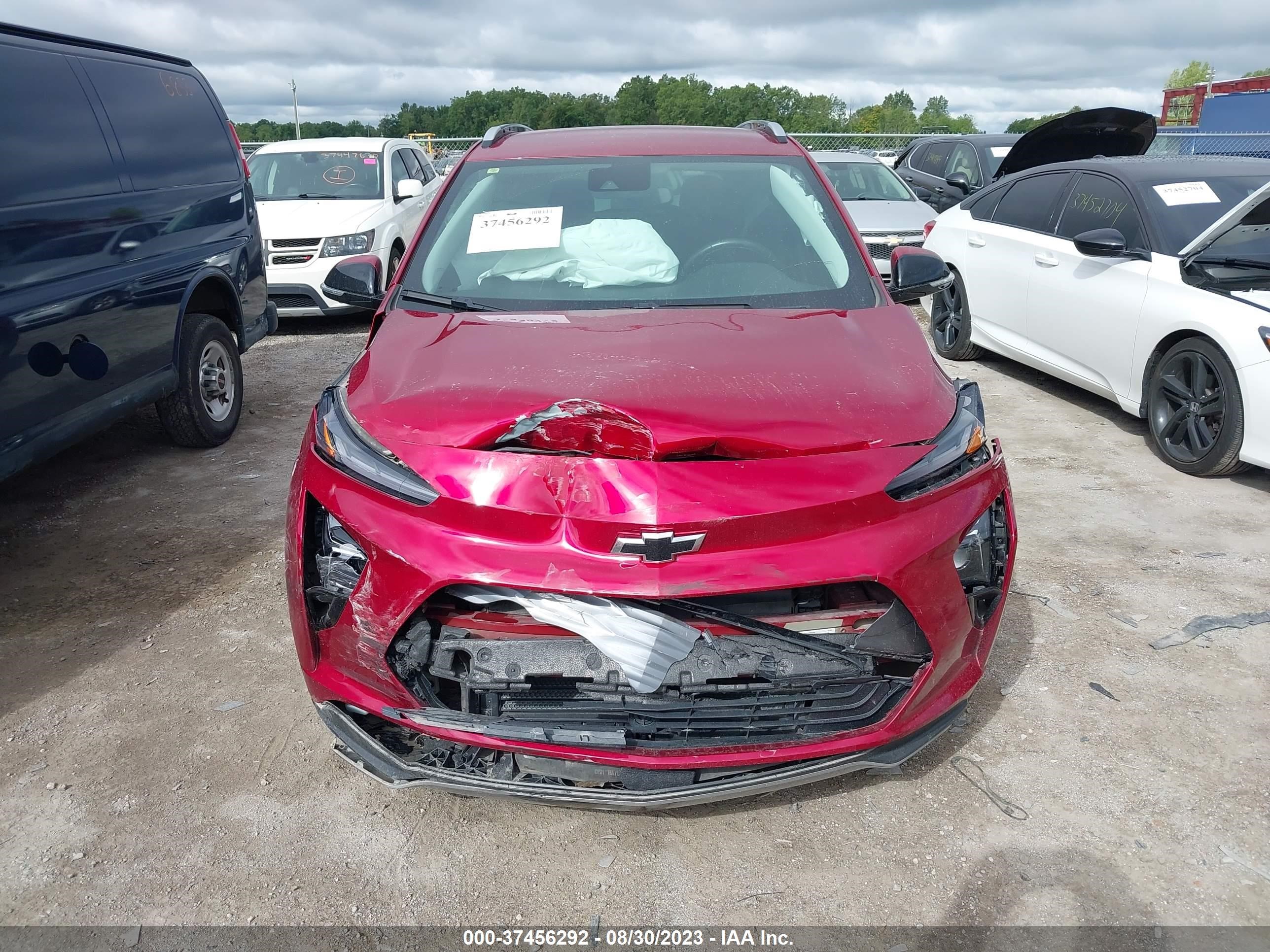 Photo 10 VIN: 1G1FY6S05N4122655 - CHEVROLET BOLT 