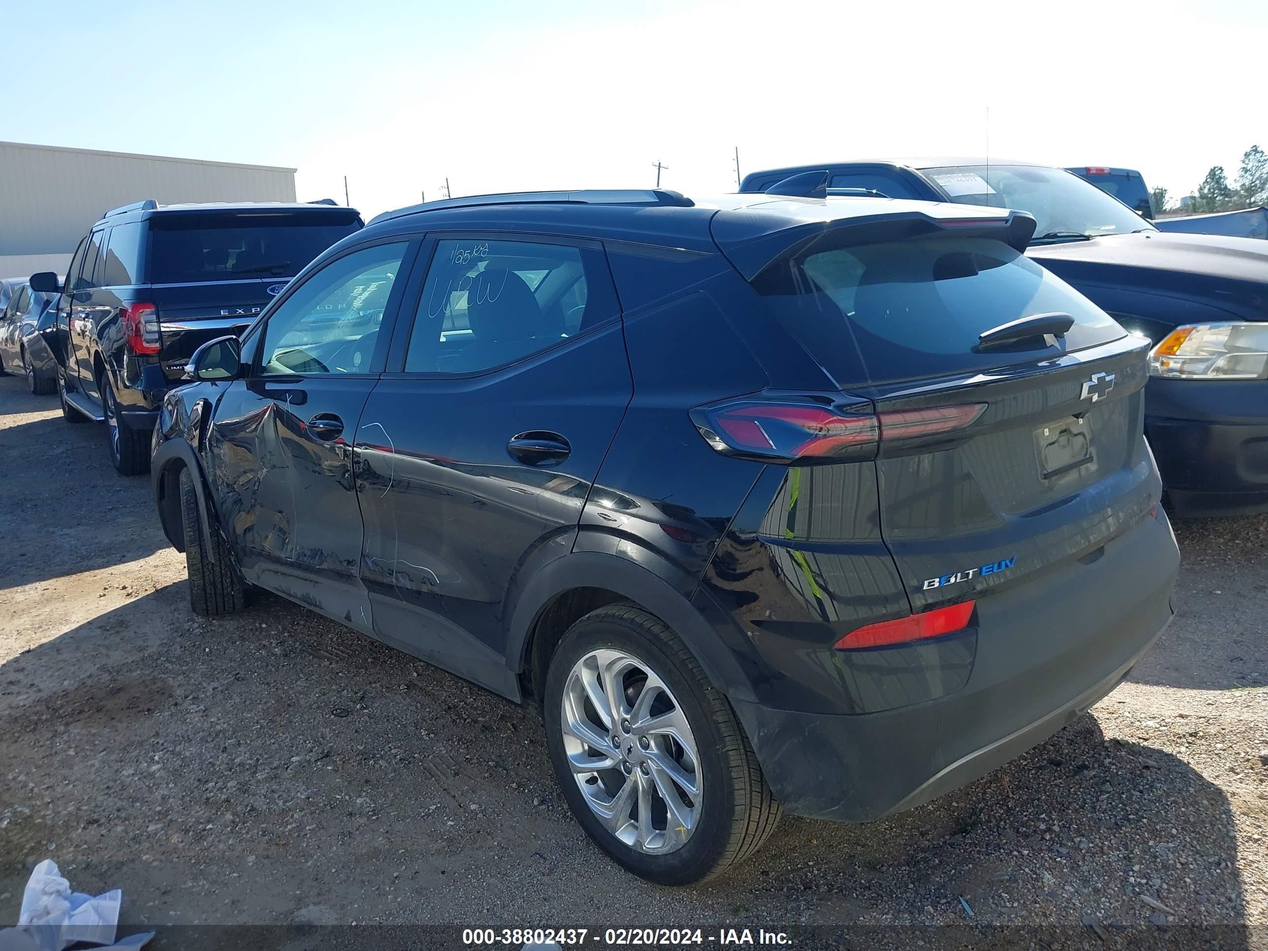 Photo 2 VIN: 1G1FY6S05P4149311 - CHEVROLET BOLT EUV 