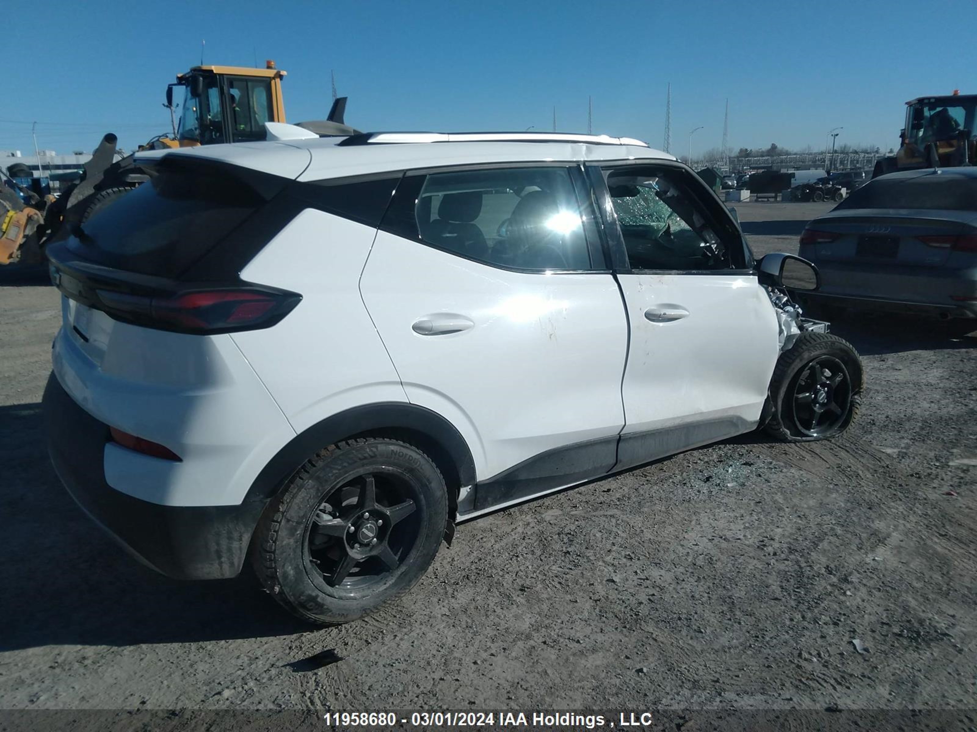 Photo 3 VIN: 1G1FY6S07P4175733 - CHEVROLET BOLT EUV 