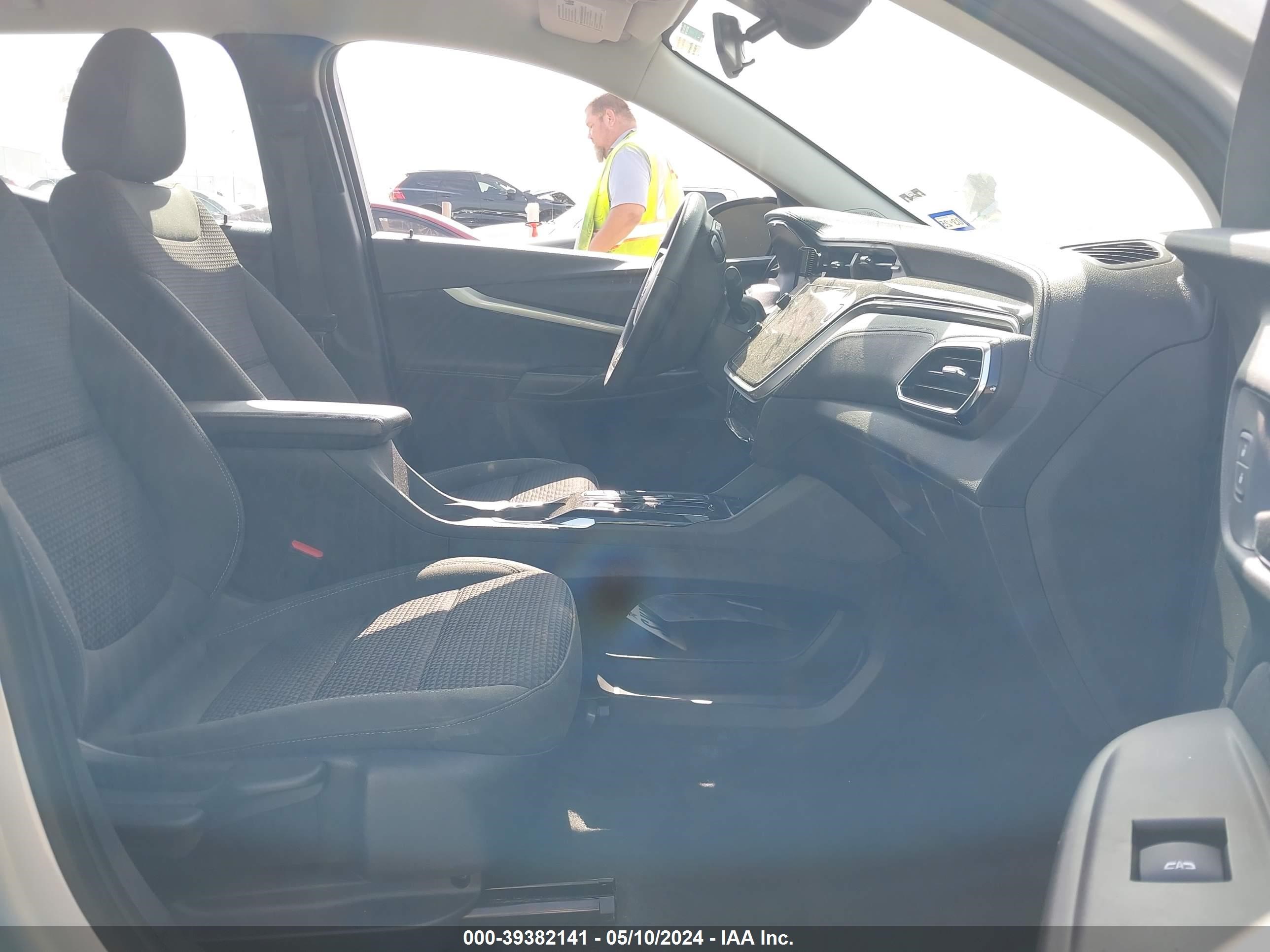 Photo 4 VIN: 1G1FY6S08P4149030 - CHEVROLET BOLT EUV 