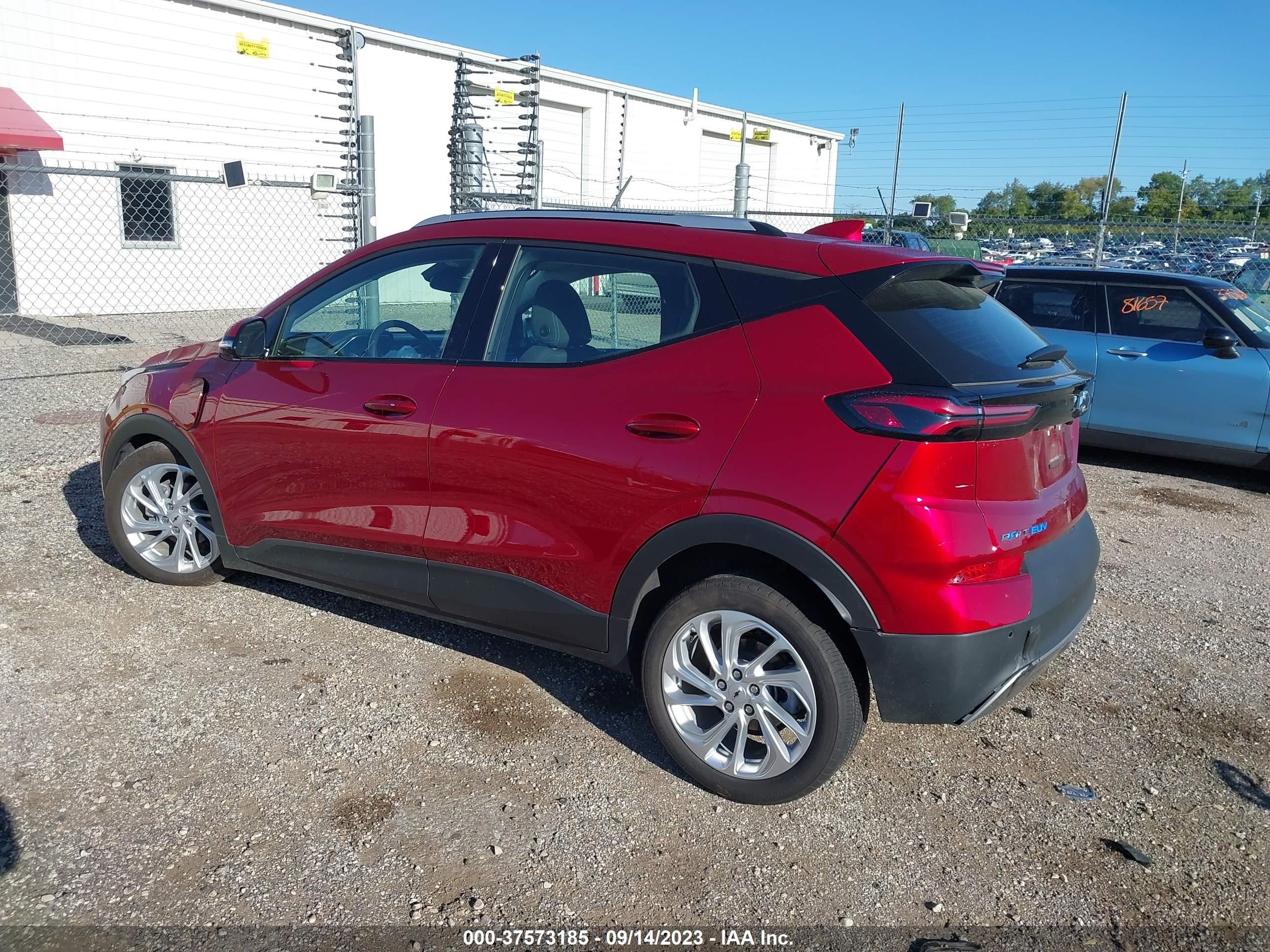 Photo 2 VIN: 1G1FY6S0XN4103292 - CHEVROLET BOLT EUV 