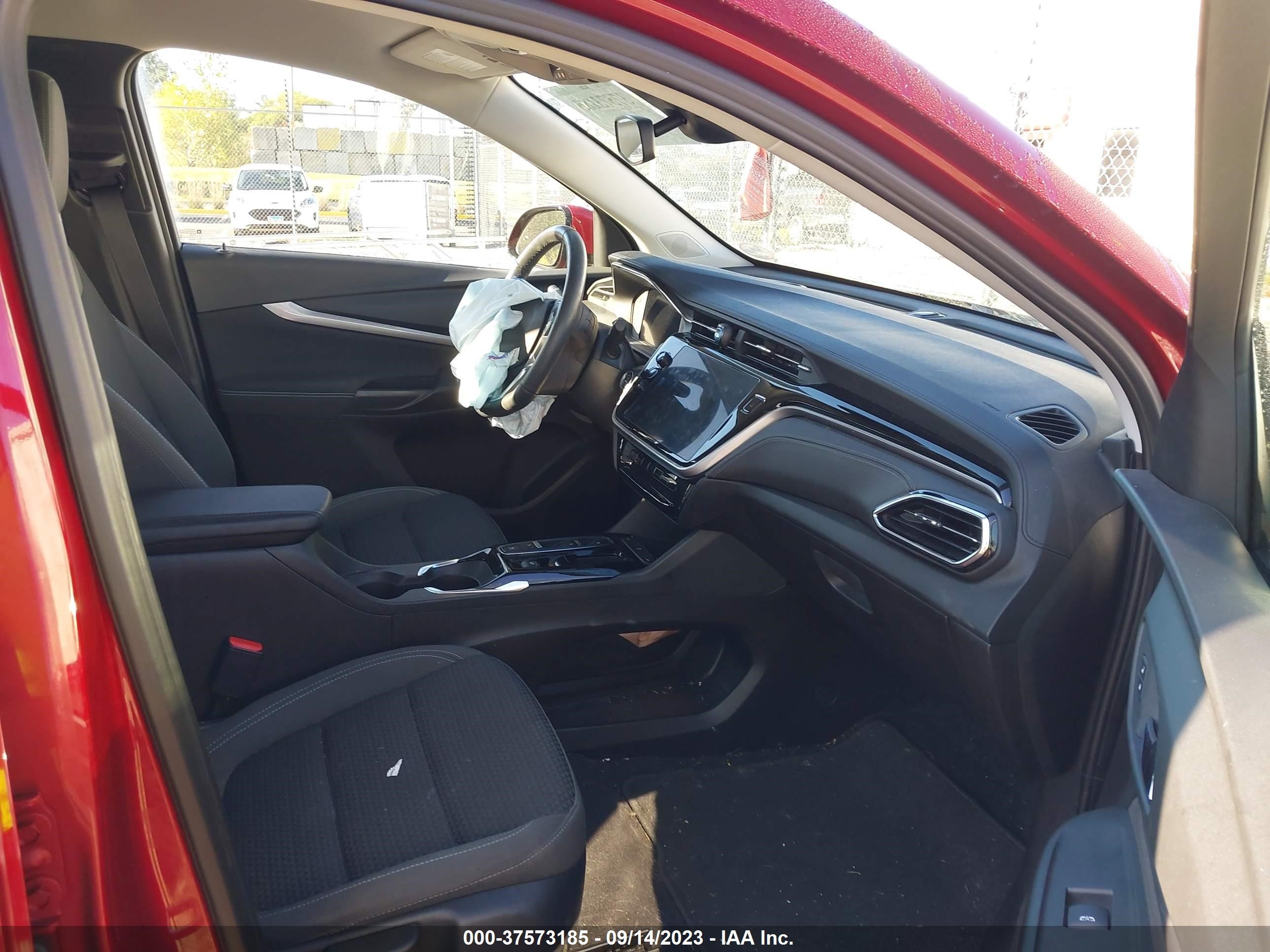 Photo 4 VIN: 1G1FY6S0XN4103292 - CHEVROLET BOLT EUV 