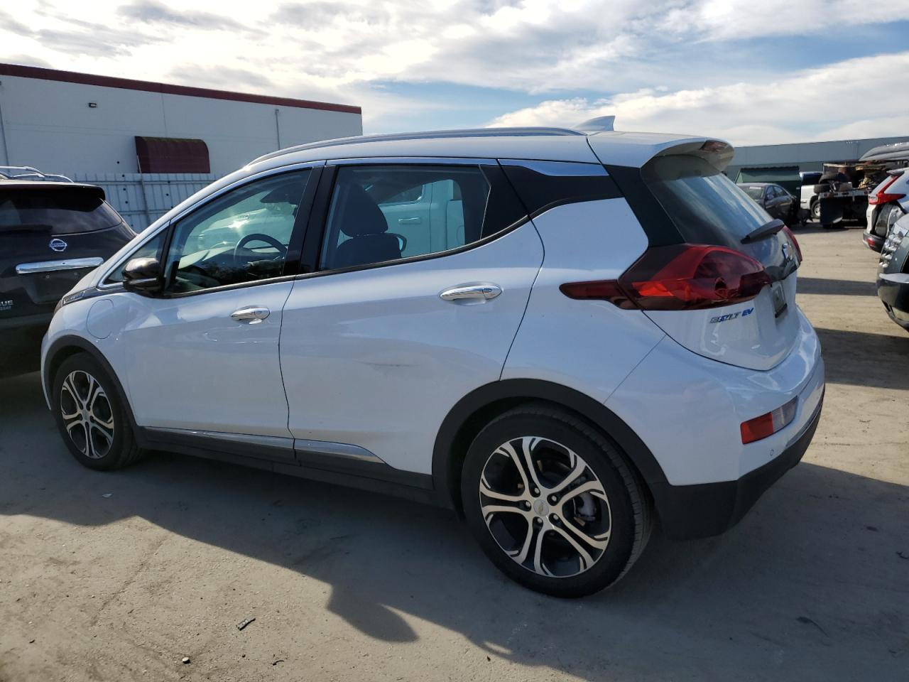 Photo 1 VIN: 1G1FZ6S01M4107923 - CHEVROLET BOLT 