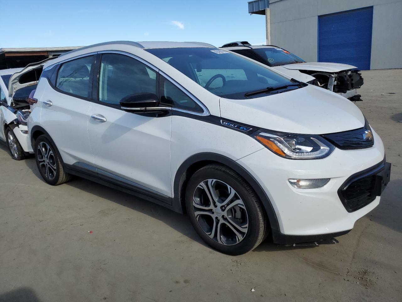 Photo 3 VIN: 1G1FZ6S01M4107923 - CHEVROLET BOLT 