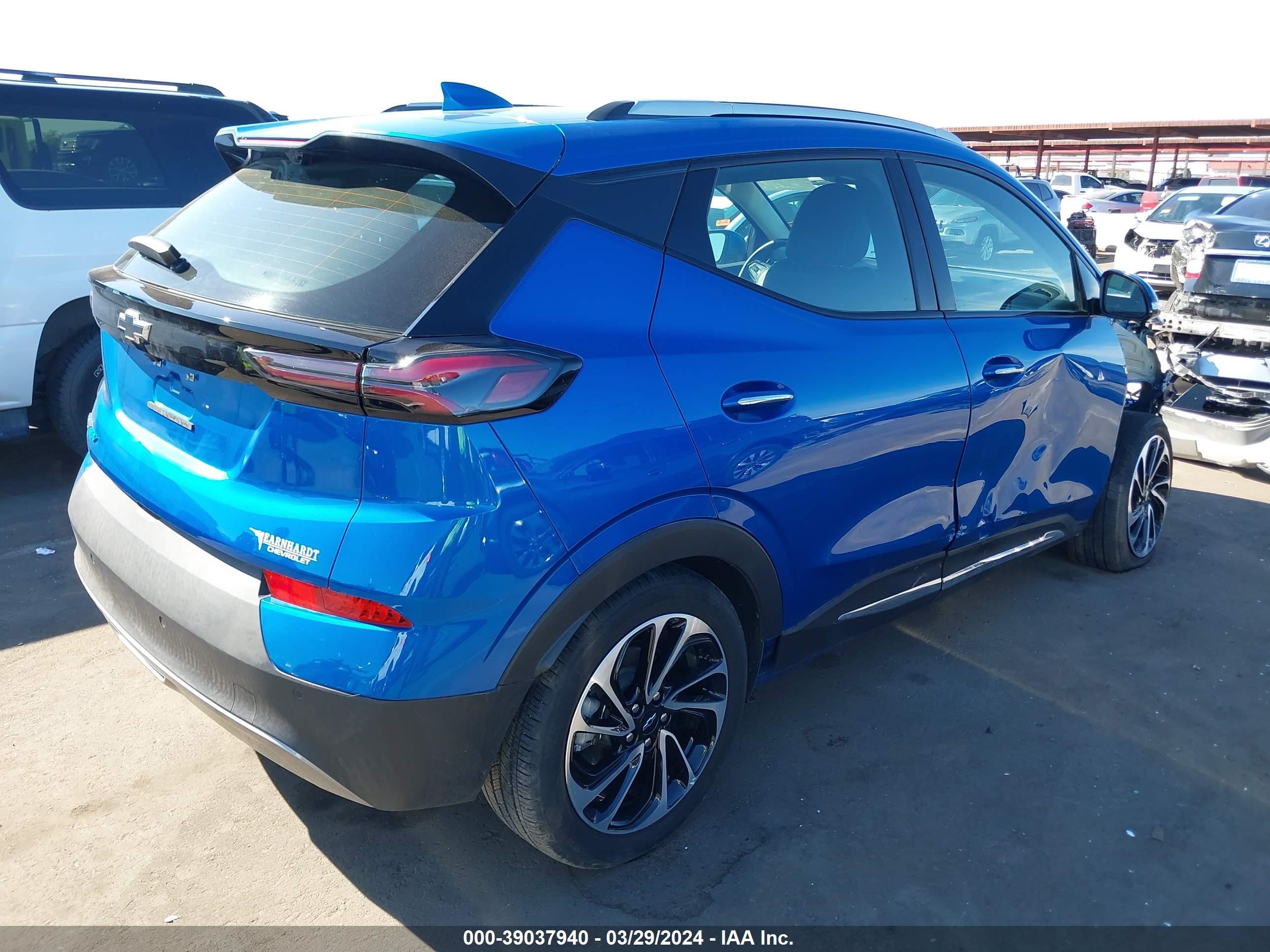 Photo 3 VIN: 1G1FZ6S02P4112956 - CHEVROLET BOLT EUV 