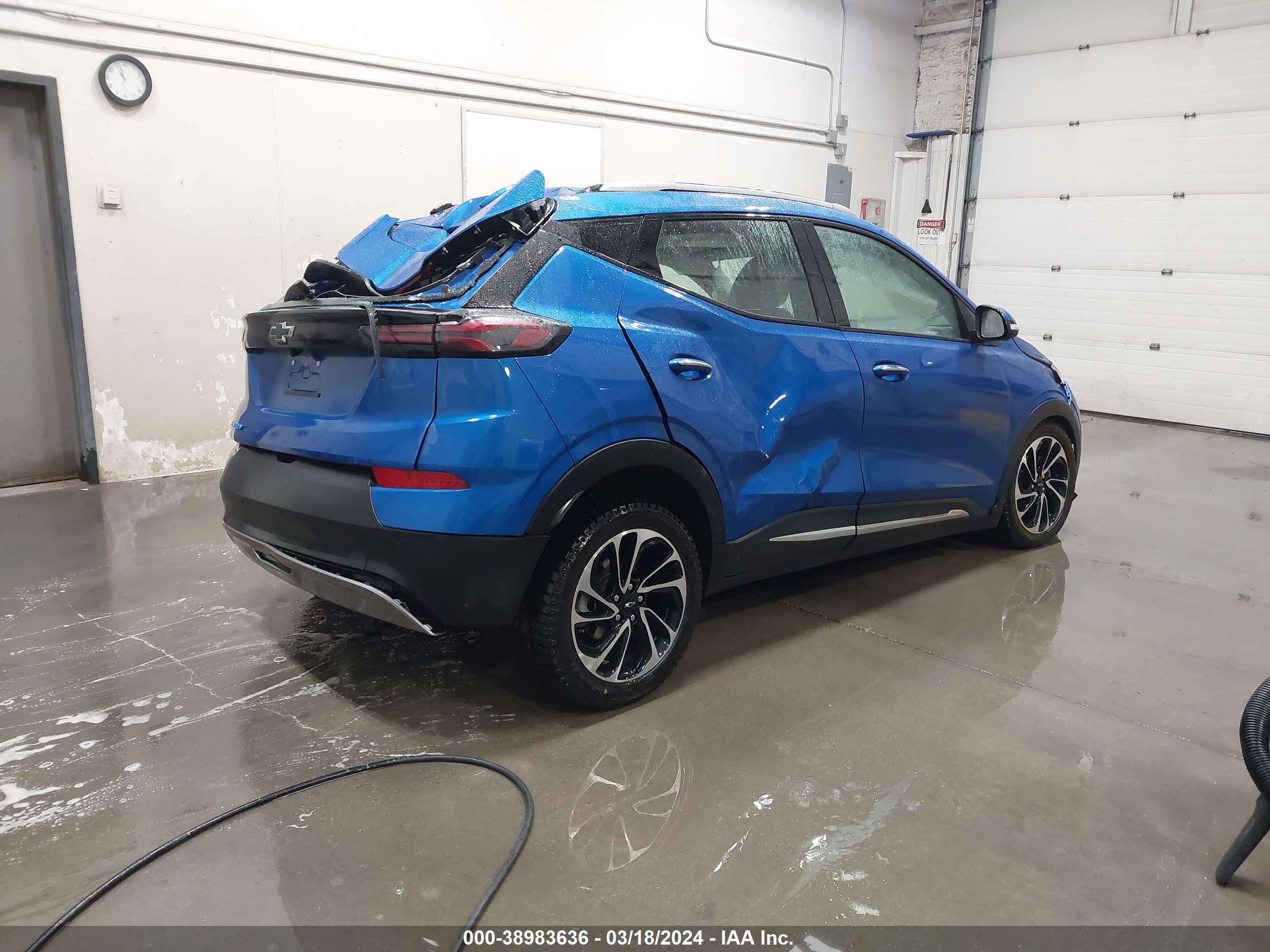 Photo 3 VIN: 1G1FZ6S03P4121021 - CHEVROLET BOLT EUV 