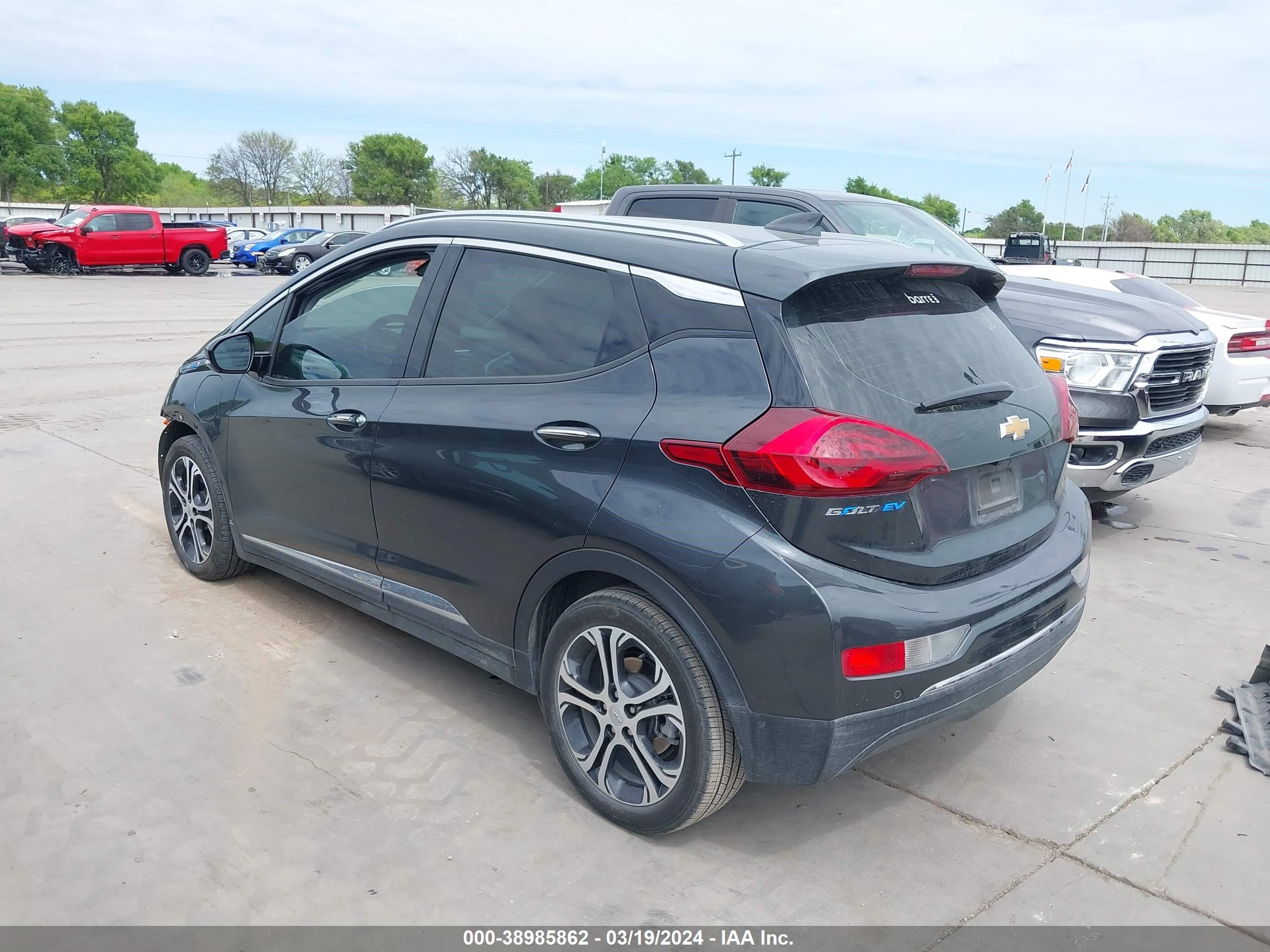 Photo 2 VIN: 1G1FZ6S04M4106393 - CHEVROLET BOLT EUV 