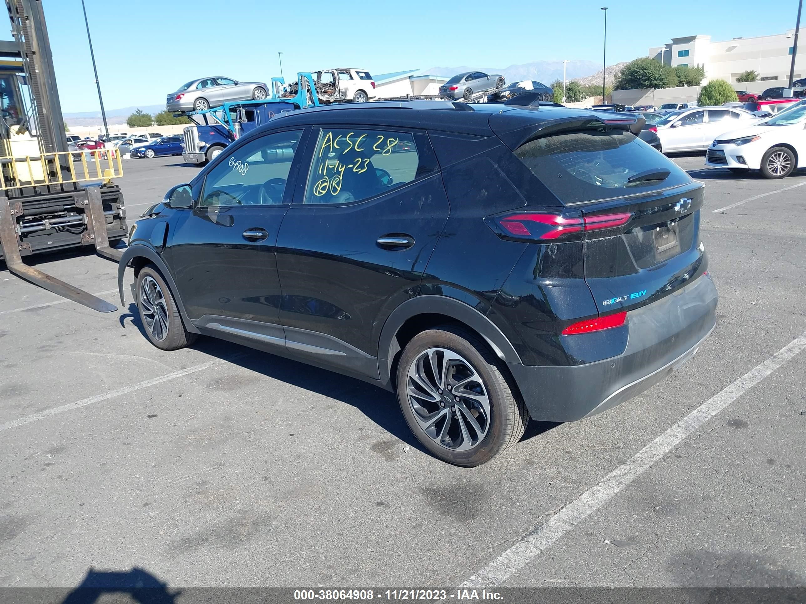 Photo 2 VIN: 1G1FZ6S04N4132445 - CHEVROLET BOLT EUV 