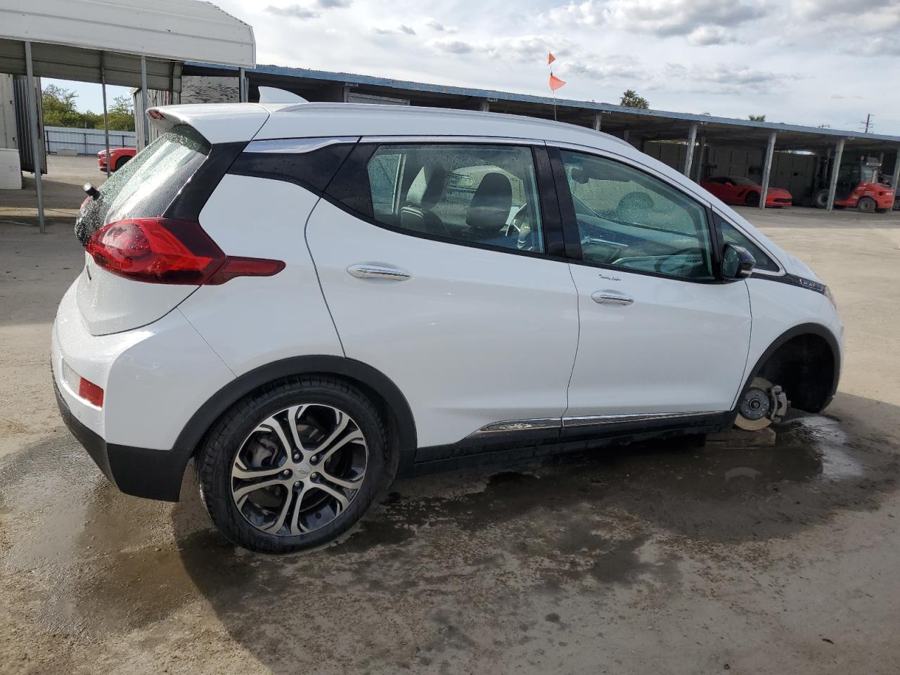 Photo 2 VIN: 1G1FZ6S06M4100157 - CHEVROLET BOLT 