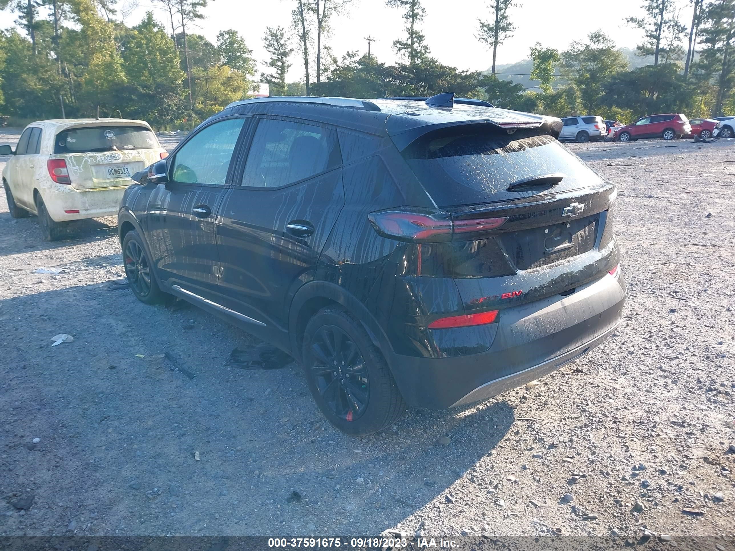 Photo 2 VIN: 1G1FZ6S0XP4116737 - CHEVROLET BOLT EUV 