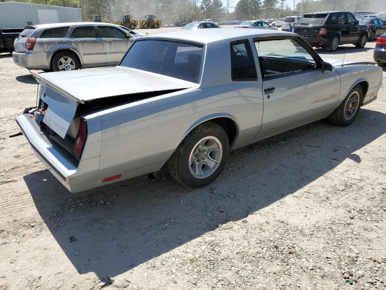 Photo 2 VIN: 1G1GZ37G9GR112772 - CHEVROLET MONTE CARLO 