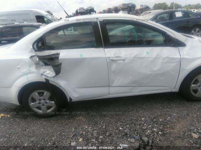 Photo 5 VIN: 1G1JA5SG5D4169172 - CHEVROLET SONIC 