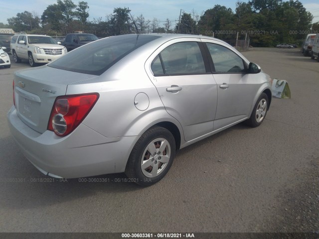 Photo 3 VIN: 1G1JA5SG7E4196830 - CHEVROLET SONIC 