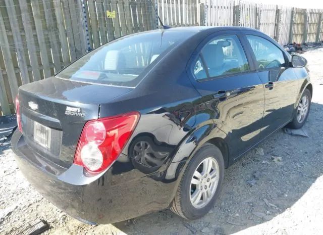 Photo 3 VIN: 1G1JA5SH0C4119495 - CHEVROLET SONIC 