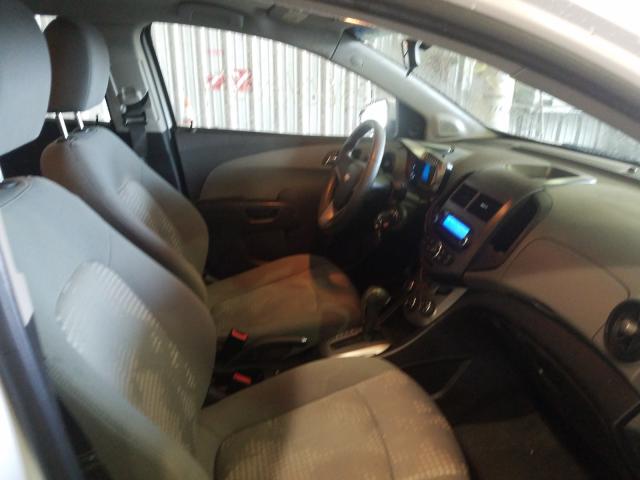 Photo 4 VIN: 1G1JA5SH1C4133101 - CHEVROLET SONIC 