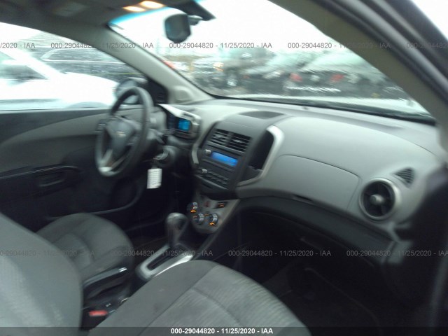 Photo 4 VIN: 1G1JA5SH1E4137992 - CHEVROLET SONIC 