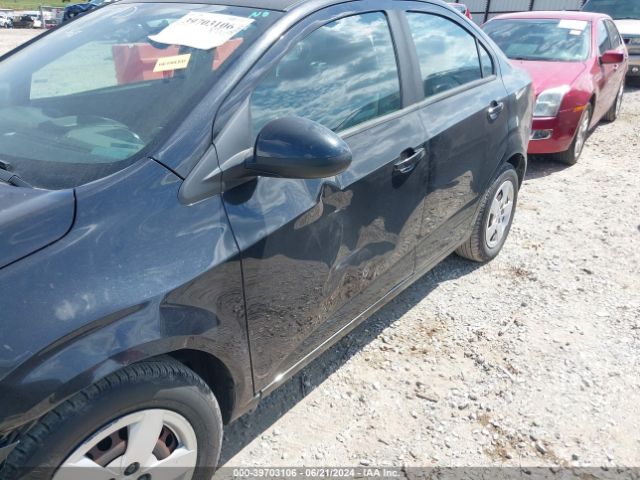 Photo 5 VIN: 1G1JA5SH1F4150761 - CHEVROLET SONIC 