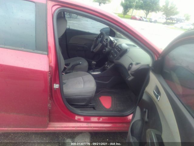 Photo 4 VIN: 1G1JA5SH2C4183425 - CHEVROLET SONIC 