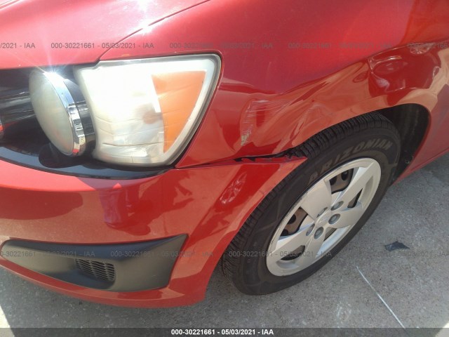 Photo 5 VIN: 1G1JA5SH2D4159367 - CHEVROLET SONIC 