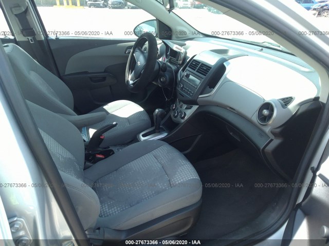 Photo 4 VIN: 1G1JA5SH2E4227331 - CHEVROLET SONIC 