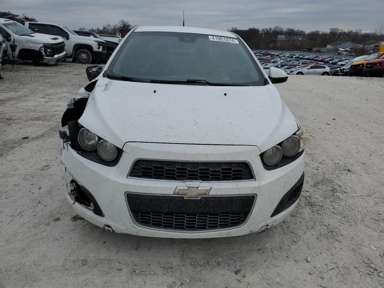 Photo 4 VIN: 1G1JA5SH3C4121807 - CHEVROLET SONIC 