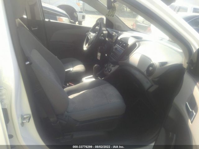 Photo 4 VIN: 1G1JA5SH3D4156929 - CHEVROLET SONIC 