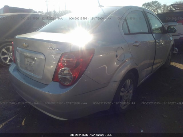 Photo 3 VIN: 1G1JA5SH4C4121332 - CHEVROLET SONIC 