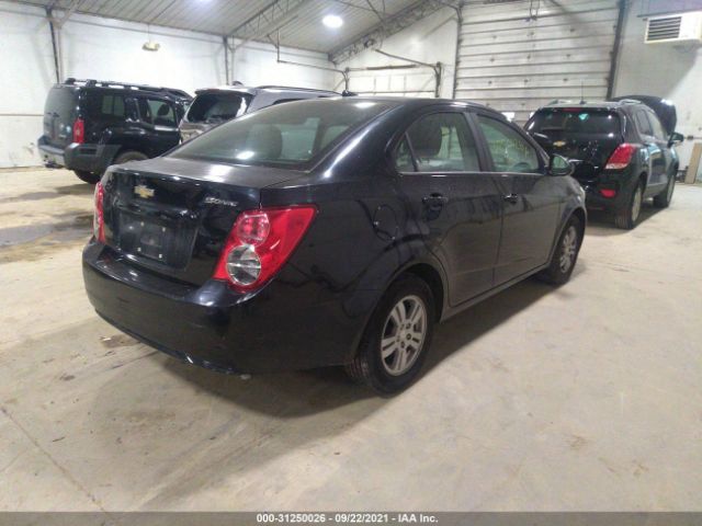 Photo 3 VIN: 1G1JA5SH4C4211015 - CHEVROLET SONIC 